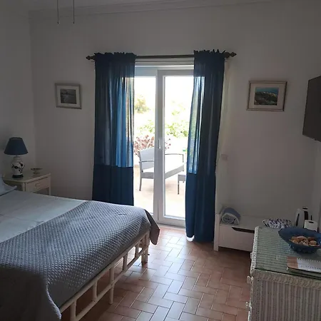Av Fonte Coberta, Lagos, Fonte Coberta Λάγος