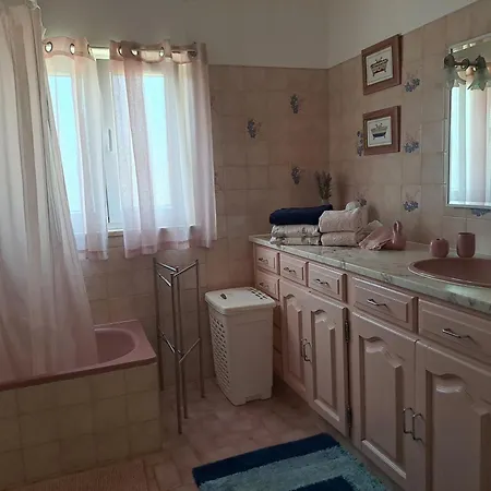 Av Fonte Coberta, Lagos, Fonte Coberta * Lagos