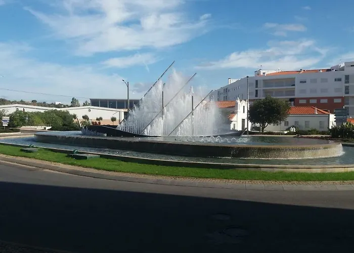 Av Fonte Coberta, Lagos, Fonte Coberta *